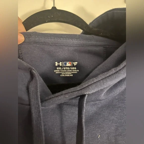 Big and tall NY Yankees hoodie - Picture 3 of 4